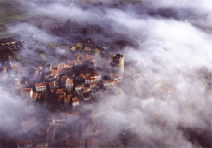 Photo de Montpeyroux et son Donjon